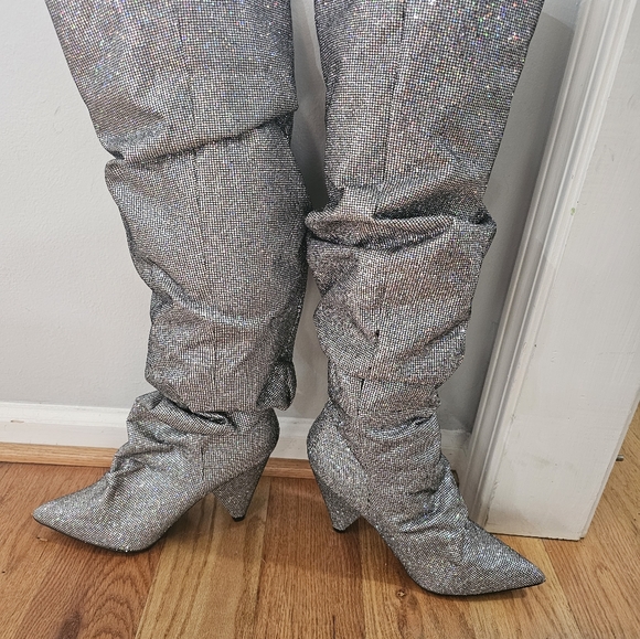 Cape Robbin Silver  boots - Picture 5 of 5